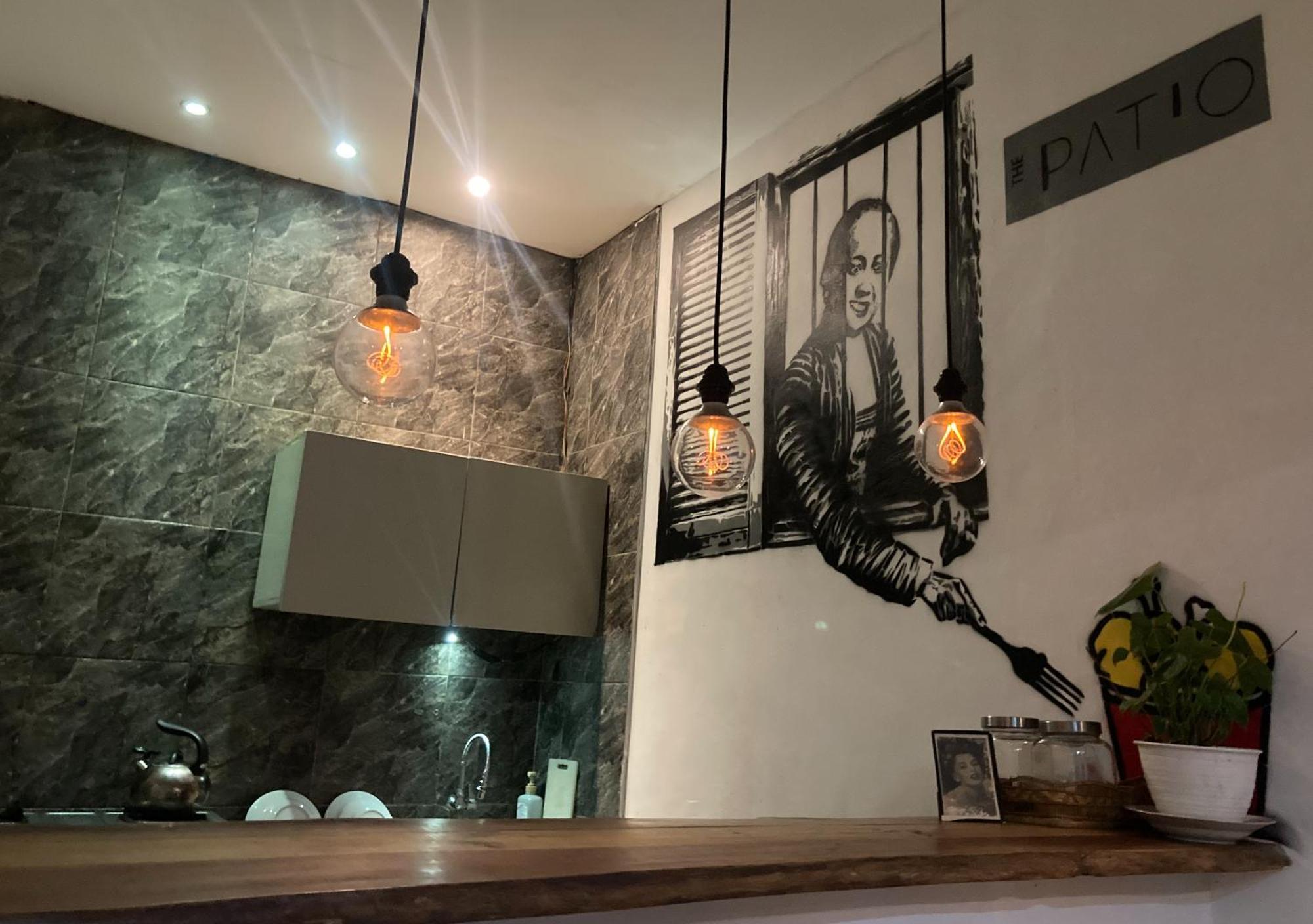 요그야카르타 The Patio Yogya 아파트 외부 사진