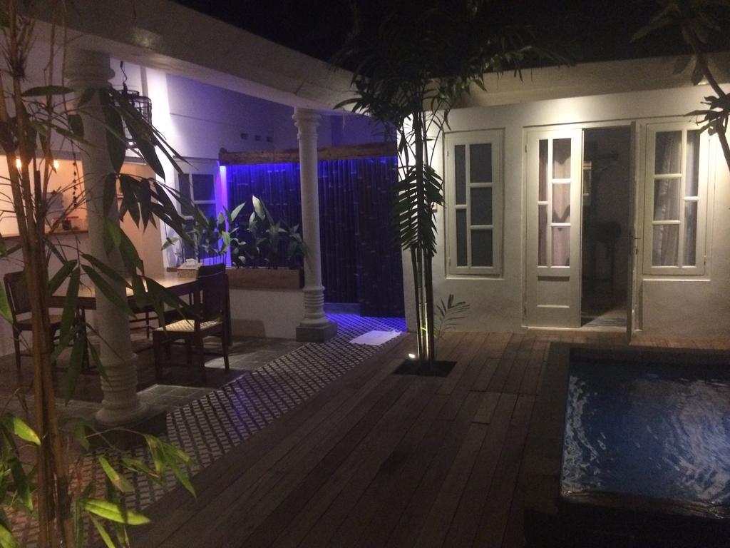 요그야카르타 The Patio Yogya 아파트 외부 사진
